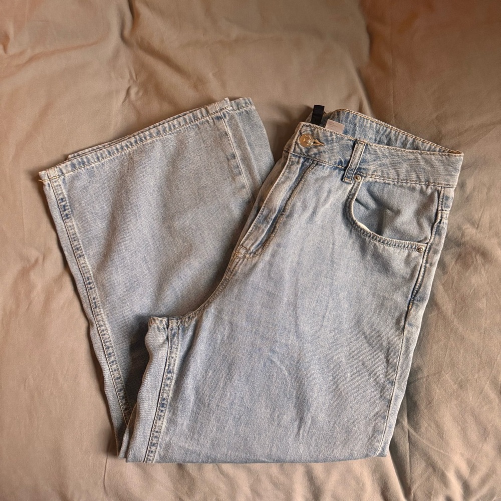 Divided Light Blue Wide leg Jeans
